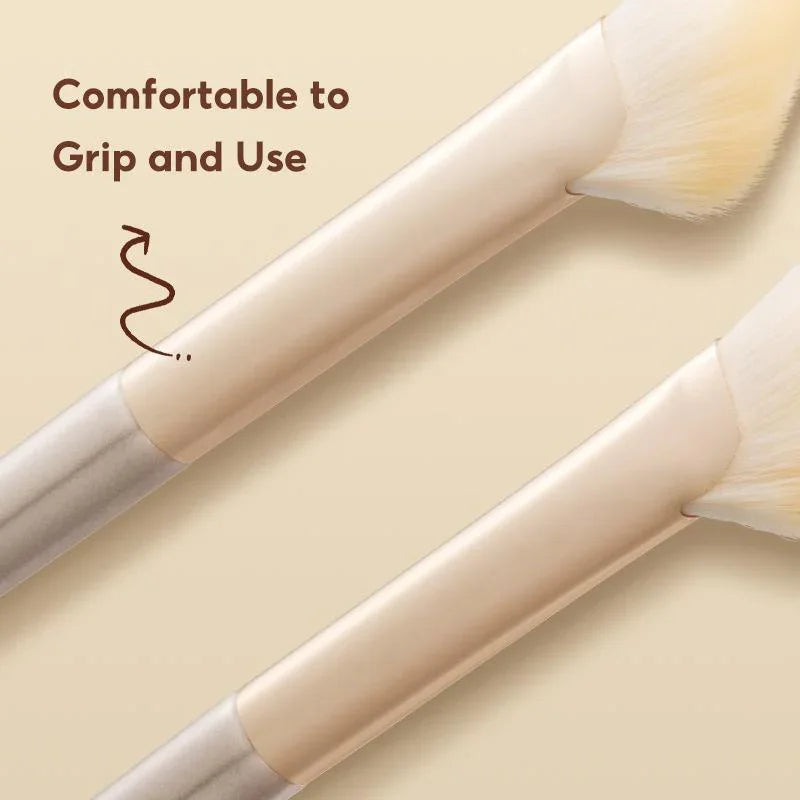 FelinWel Half Fan-Shape Nose Contour Brush – Precise Sculpting, Cruelty-Free